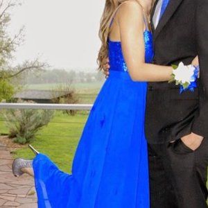 B Darlin Long Royal Blue Prom Dress Size 3/4